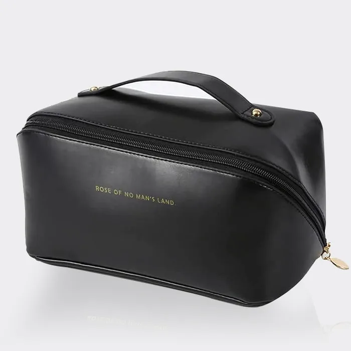 1-rose-of-no-mans-black-min کیف آرایشی سرزمین رز