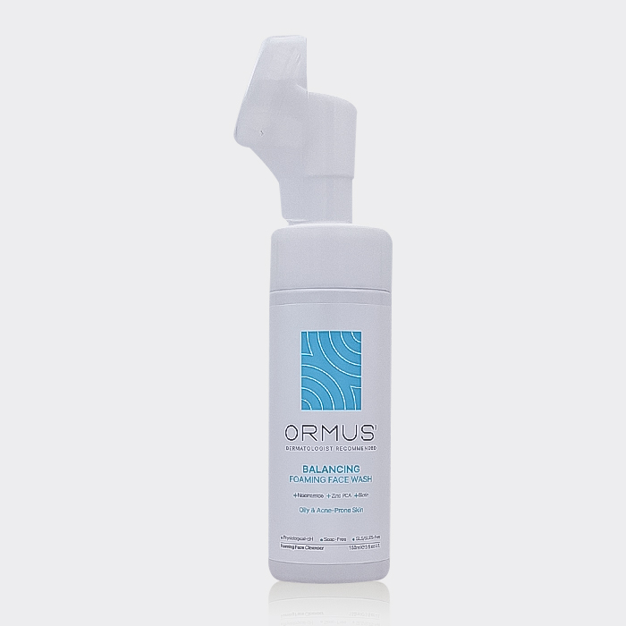 1-ormus-balancing-foaminf-face-wash فوم شستشو براش دار کنترل چربی اورموس
